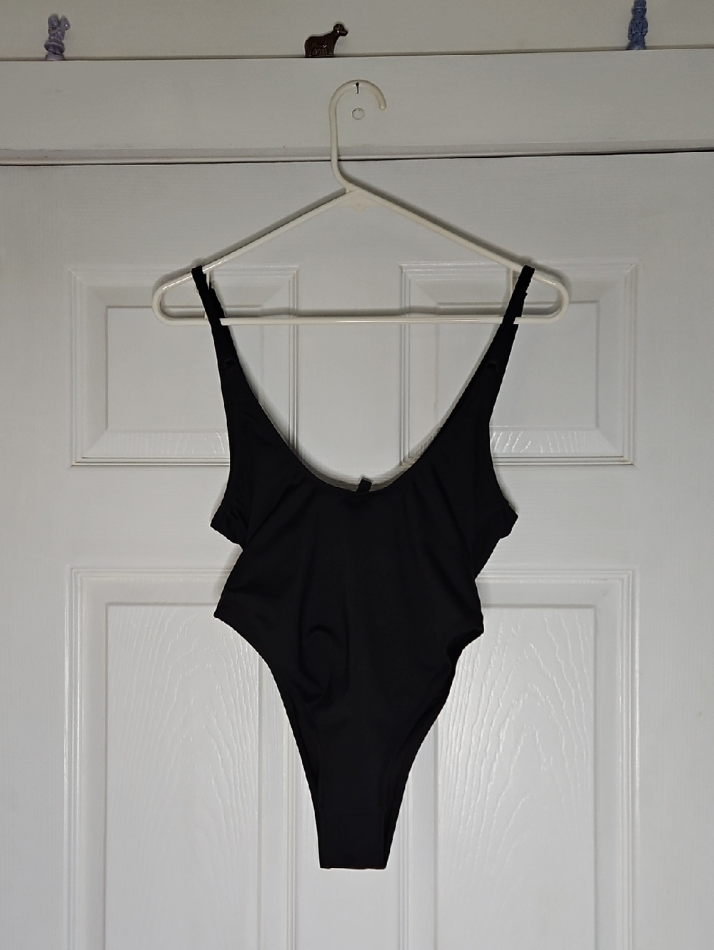 SKIMS Black Scoop One-Piece Swim M - Picture 4 of 4
